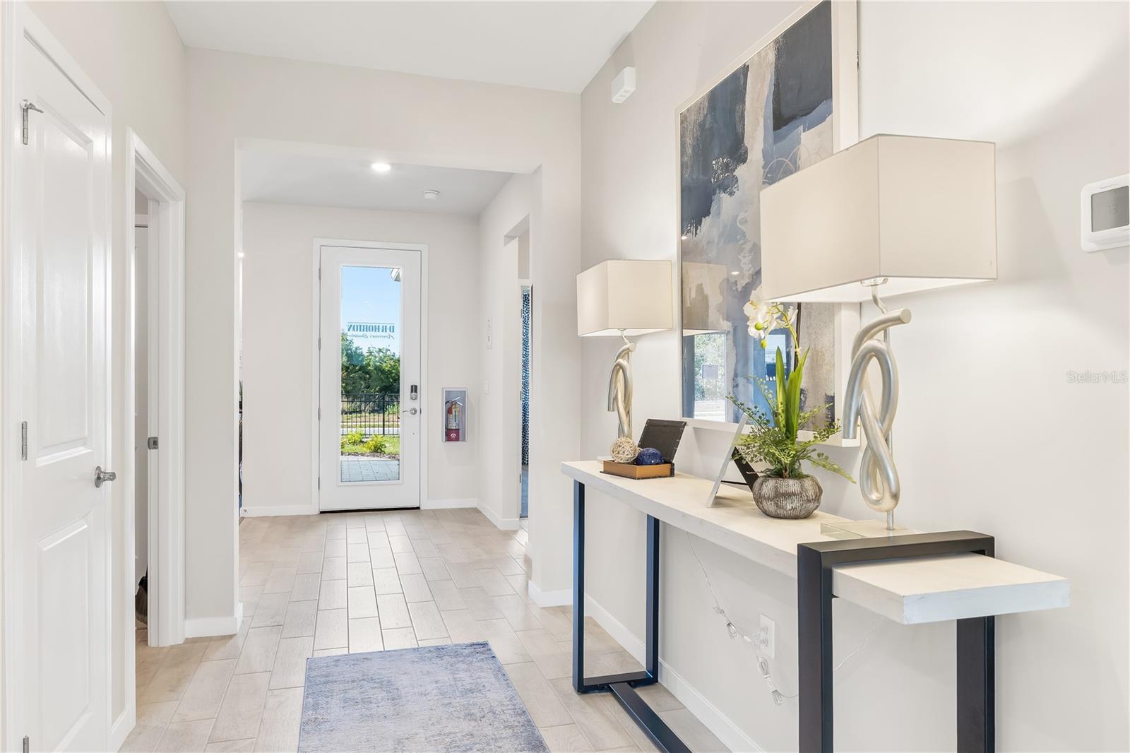 CORAL LAKES - CORAL CREEK - Residential