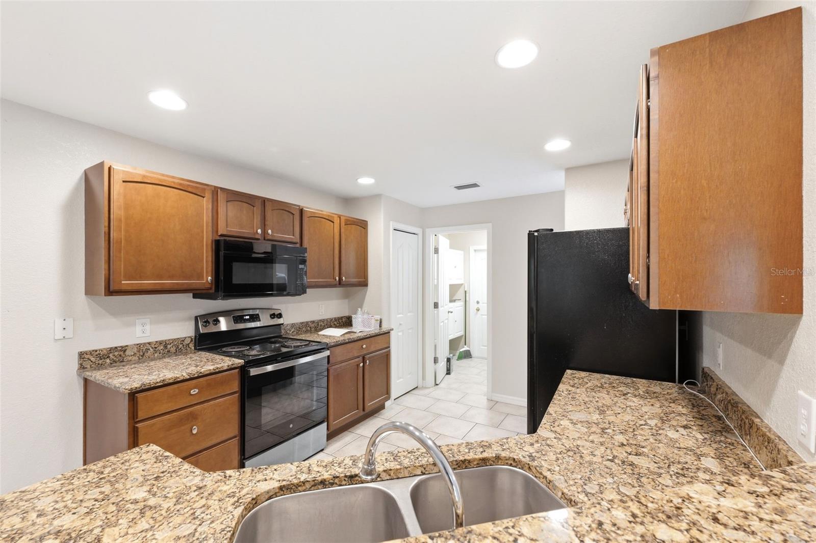 CITRUS SPGS UNIT 09 - Residential