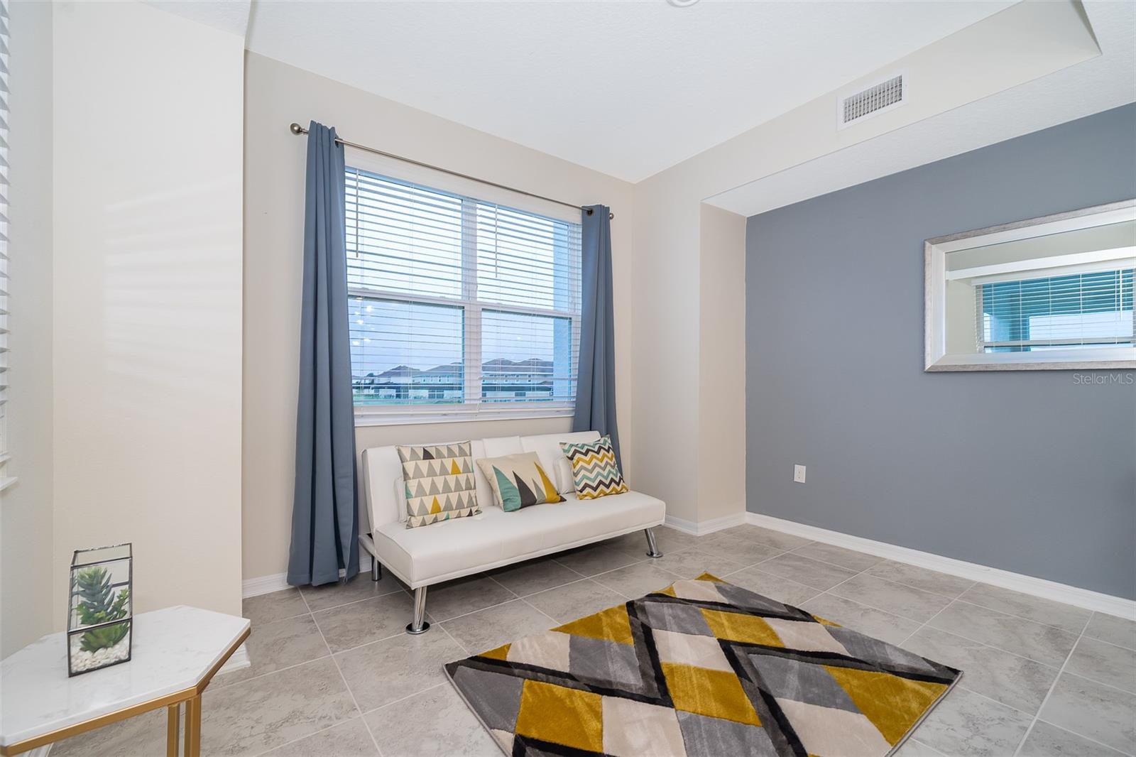 STOREY LAKE CONDO - Residential