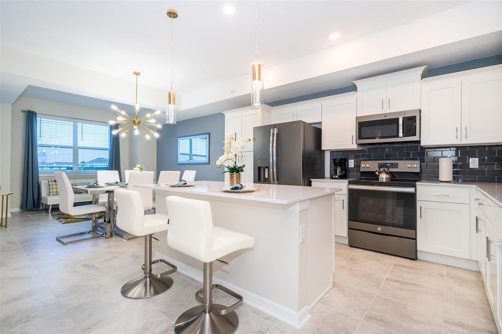 STOREY LAKE CONDO - Residential