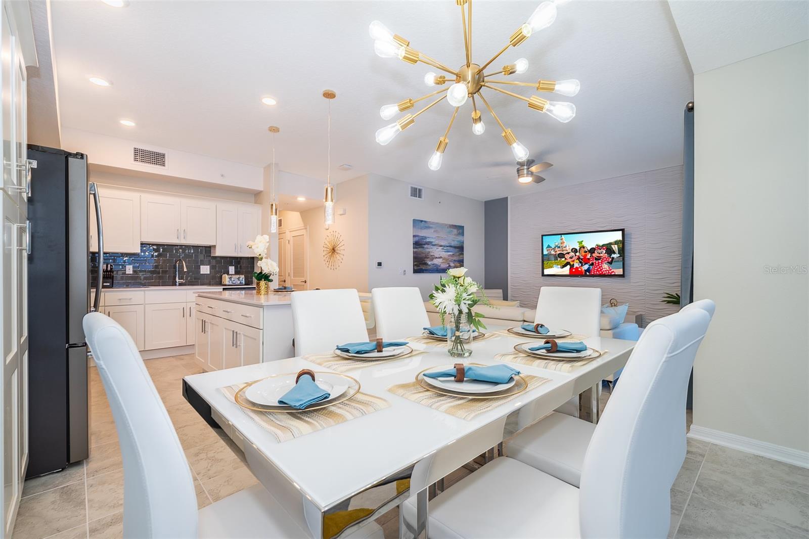 STOREY LAKE CONDO - Residential