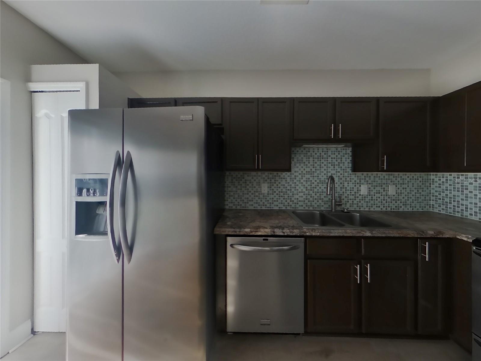ASBEL CRK PH 1 - Residential Lease