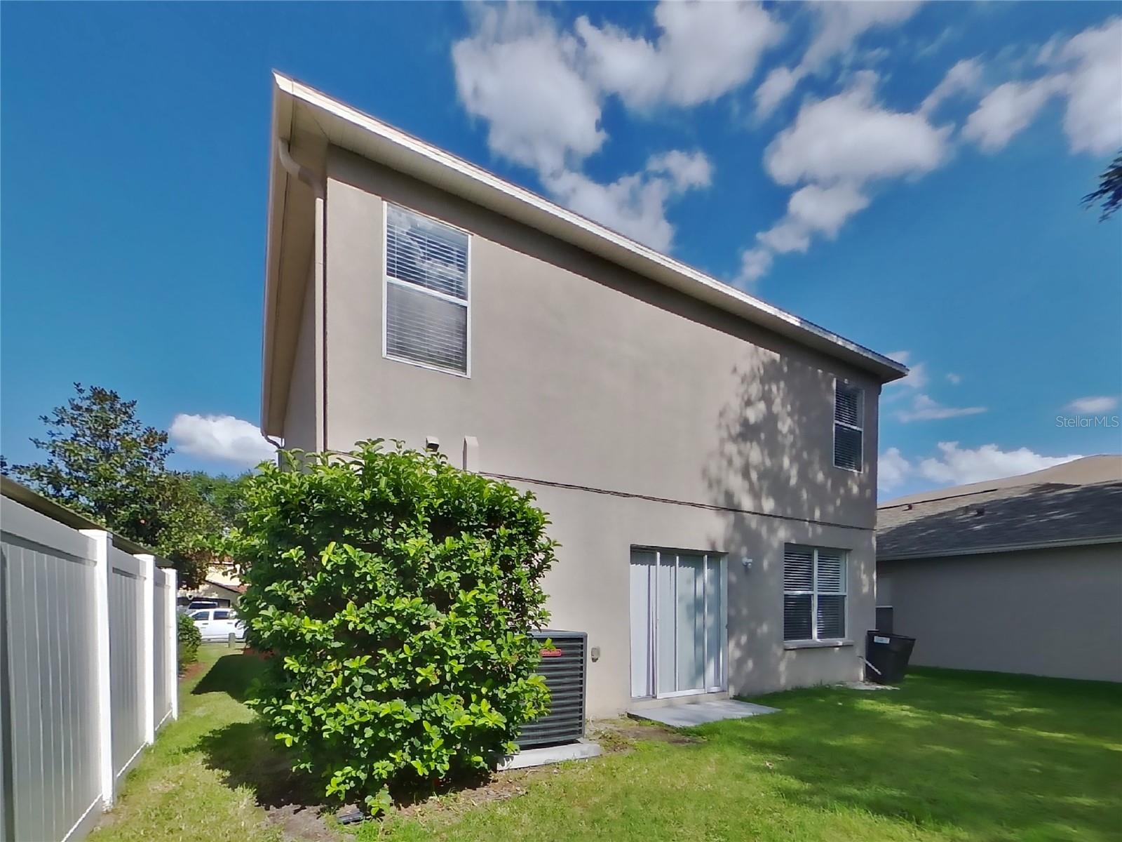 ASBEL CRK PH 1 - Residential Lease