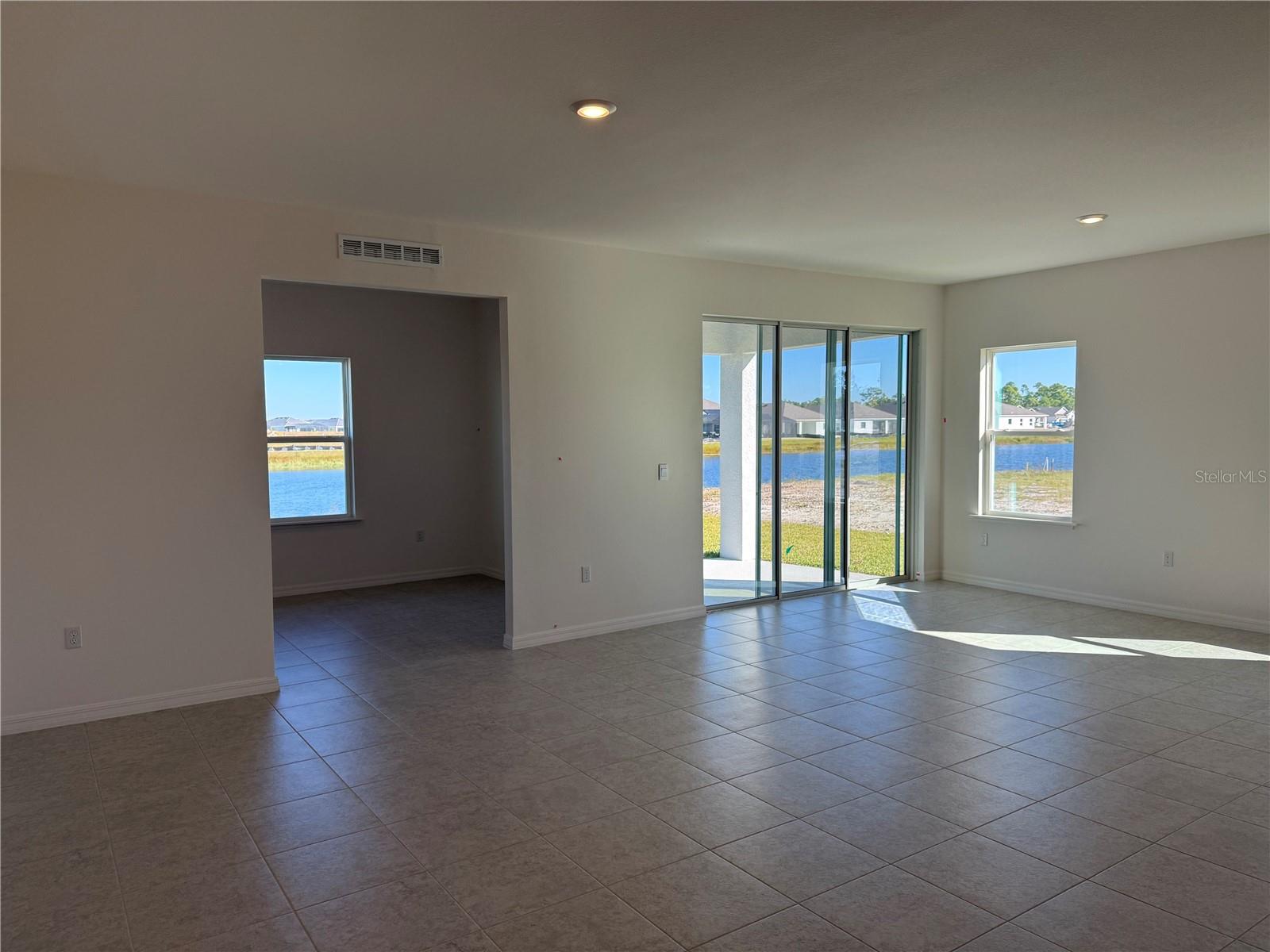 HERITAGE STATION - Residential