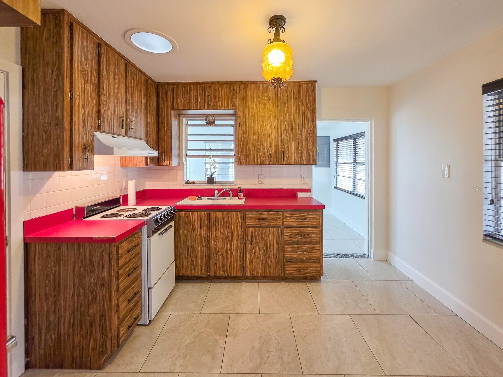 GEORGE MOODY SUB - Residential