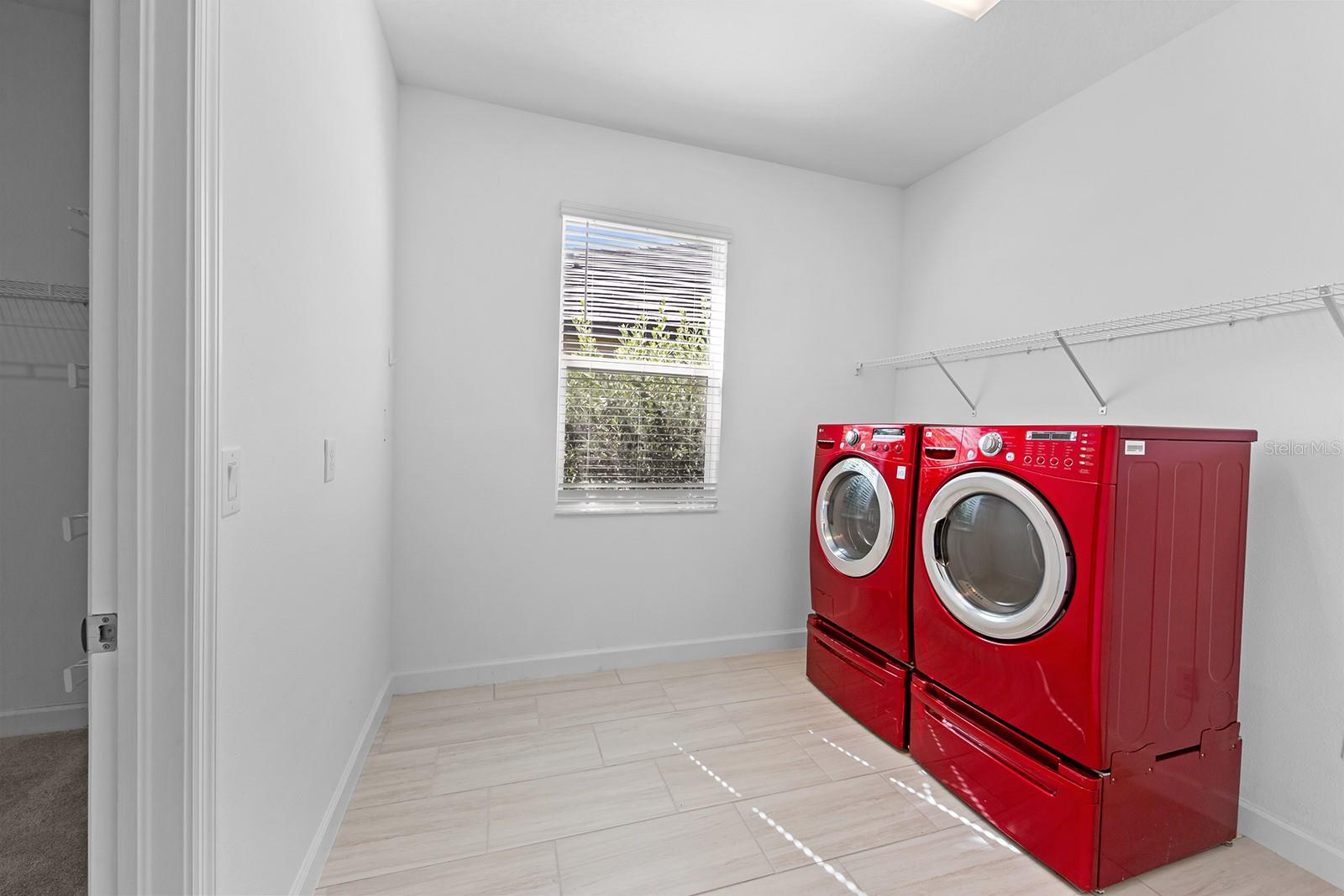 TWIN RIVERS PH V-B2 & V-B3 - Residential Lease