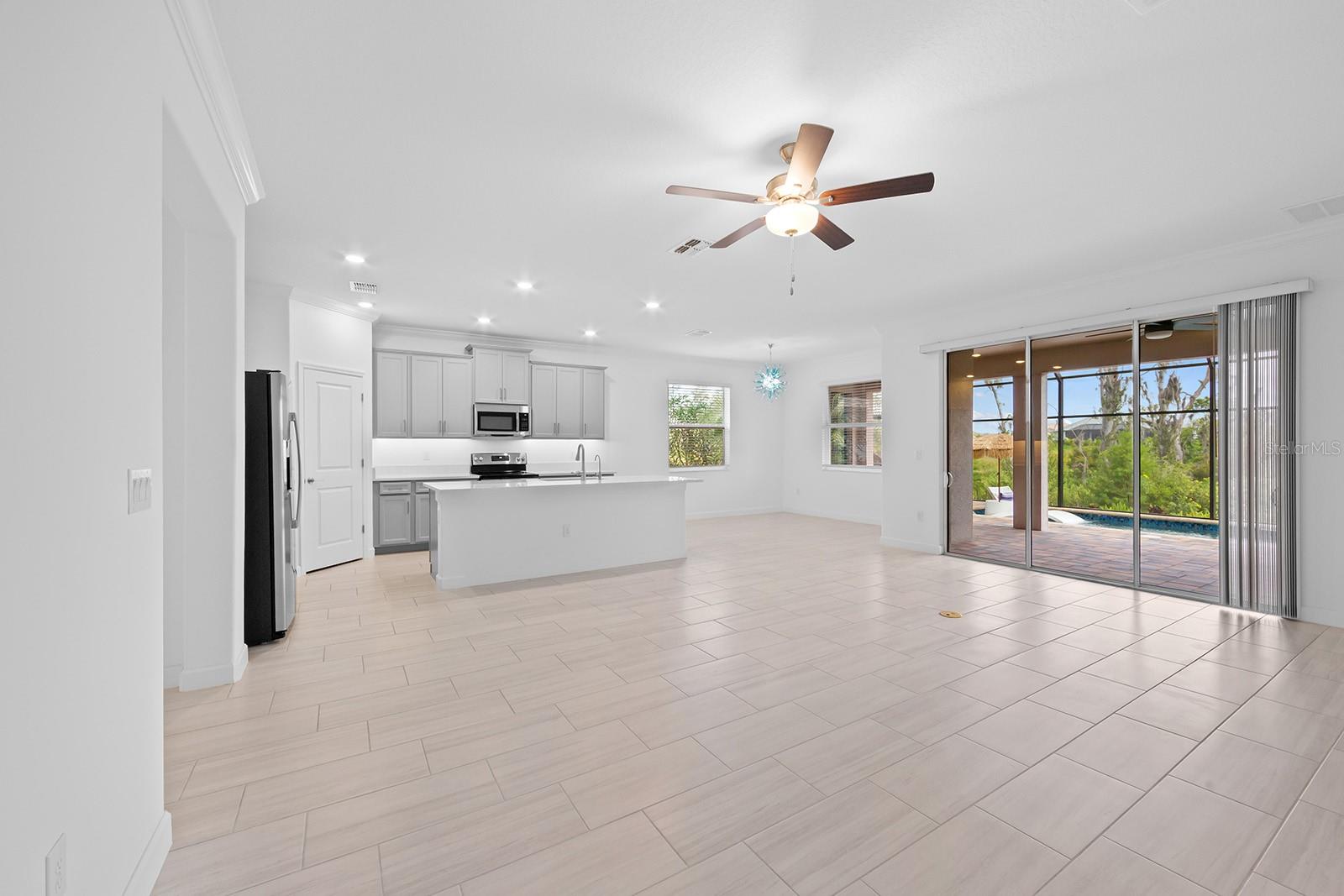 TWIN RIVERS PH V-B2 & V-B3 - Residential Lease