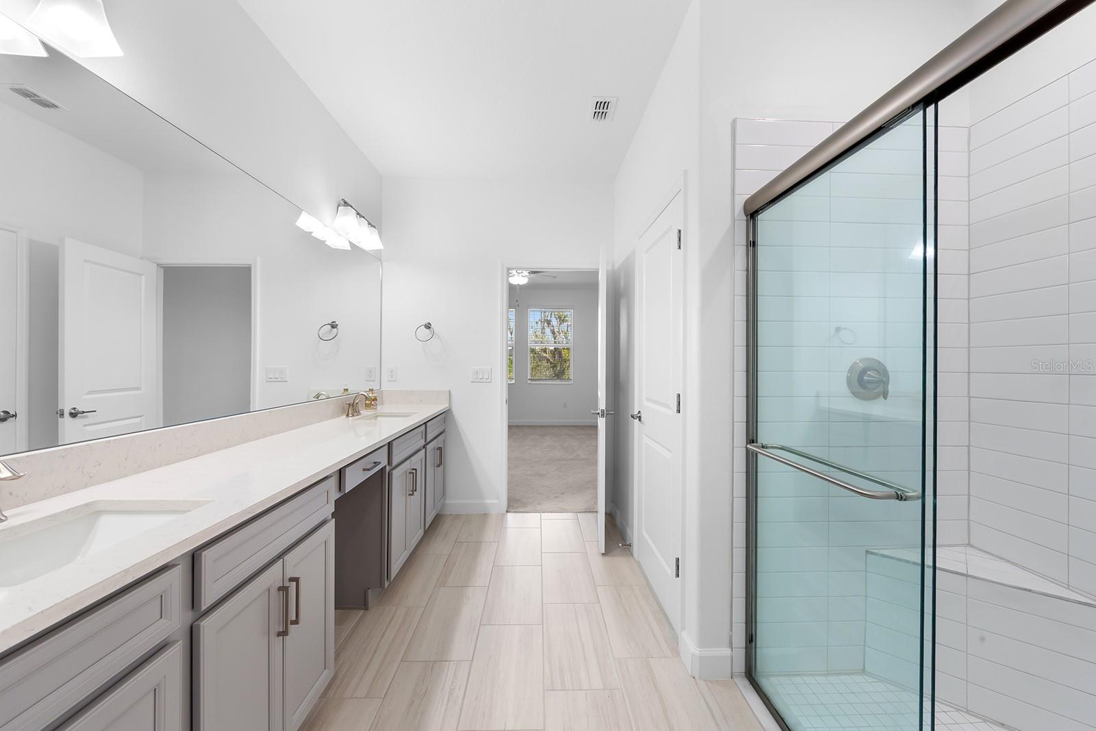 TWIN RIVERS PH V-B2 & V-B3 - Residential Lease