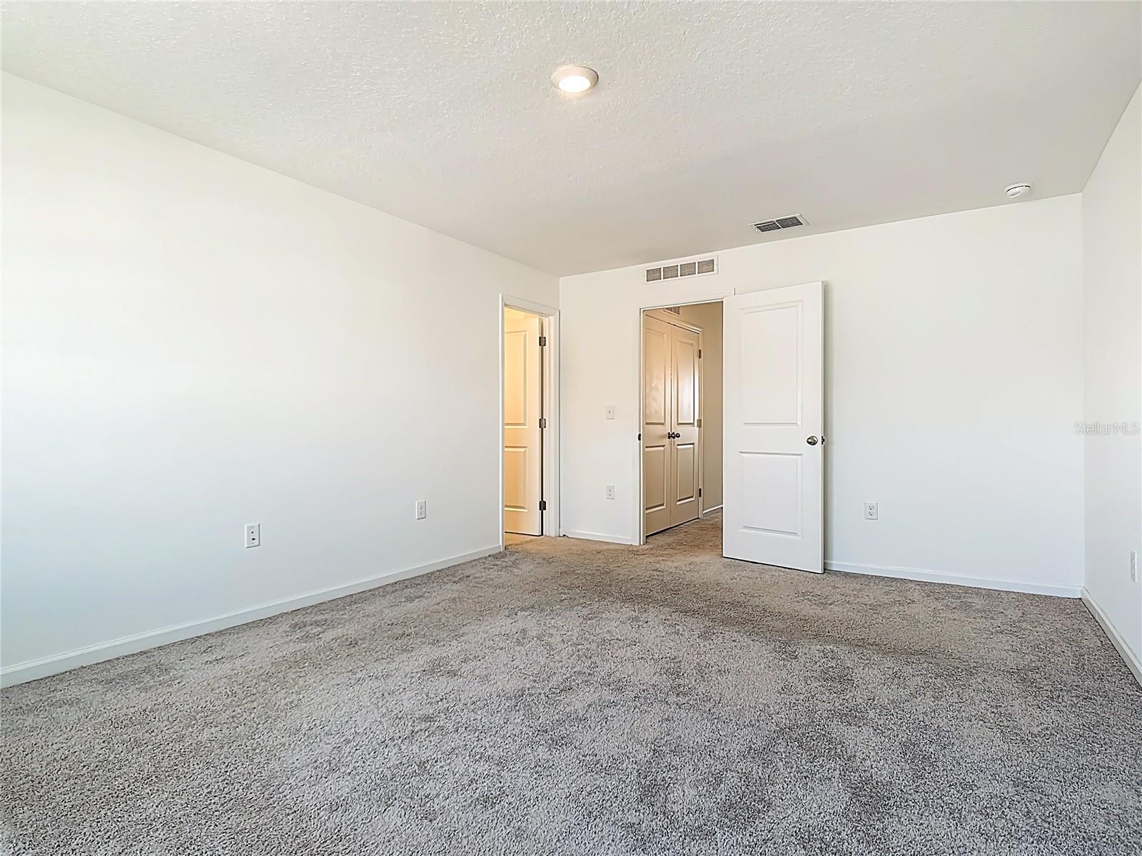 ASHFORD PLACE - Residential Lease