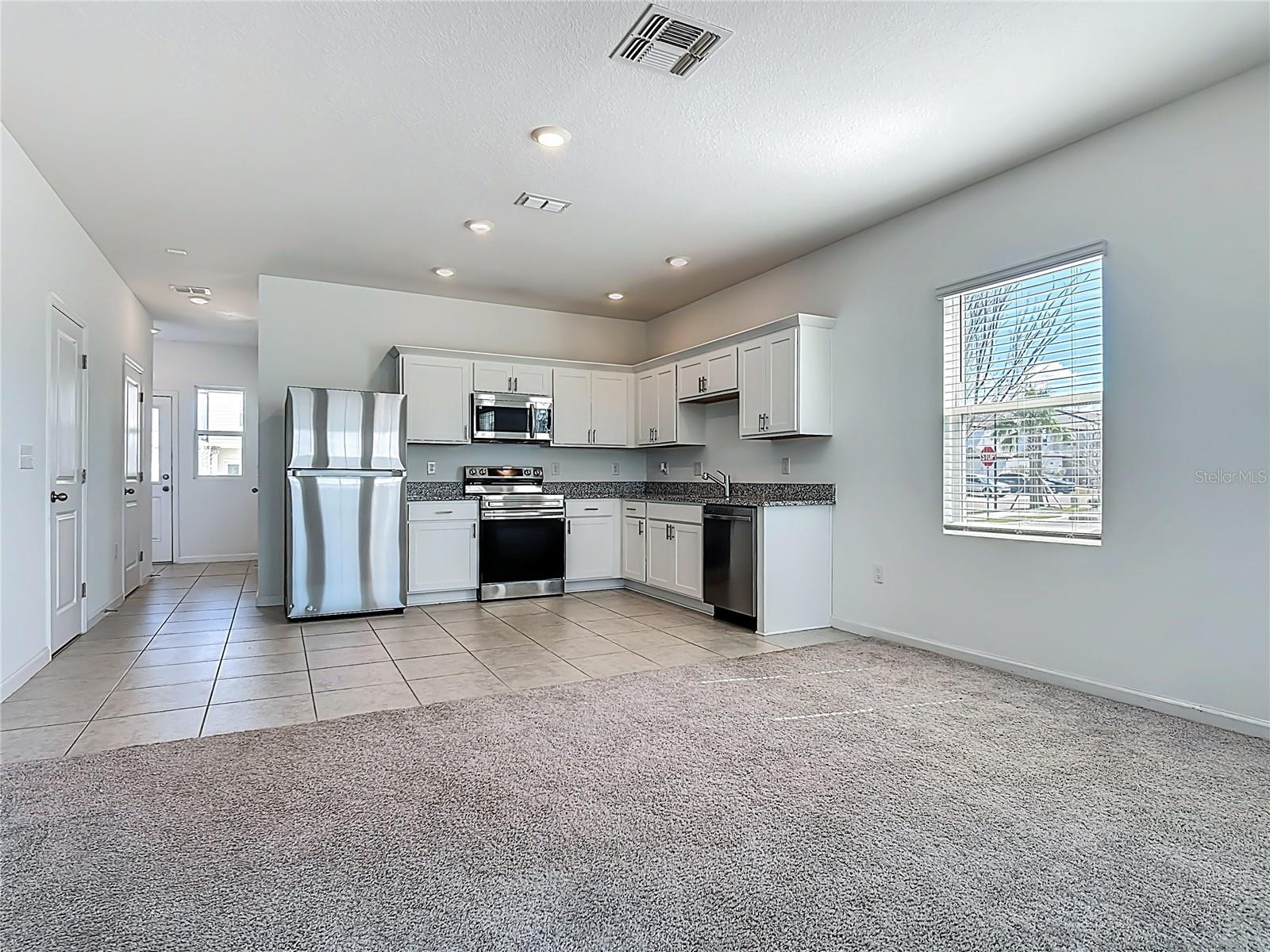 ASHFORD PLACE - Residential Lease