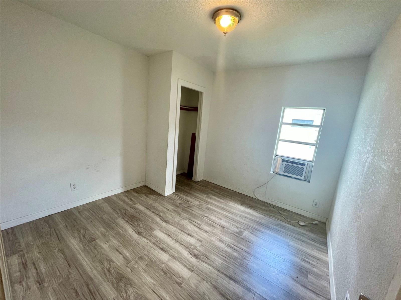 AUBURNDALE HEIGHTS - Residential