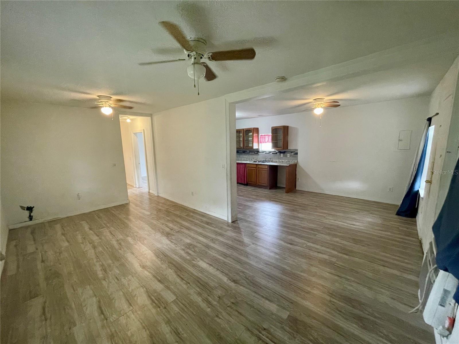 AUBURNDALE HEIGHTS - Residential