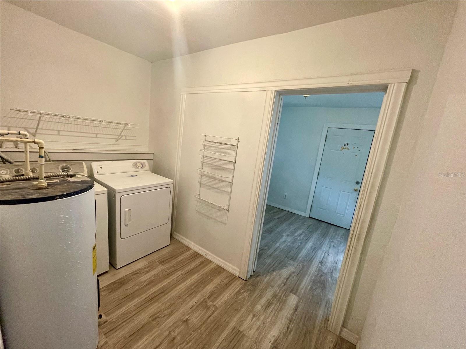 AUBURNDALE HEIGHTS - Residential