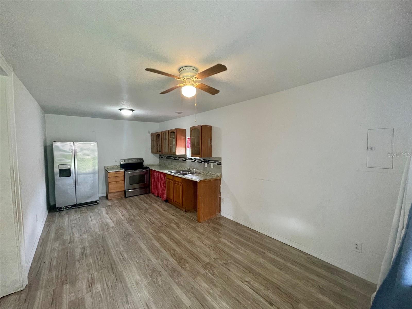 AUBURNDALE HEIGHTS - Residential