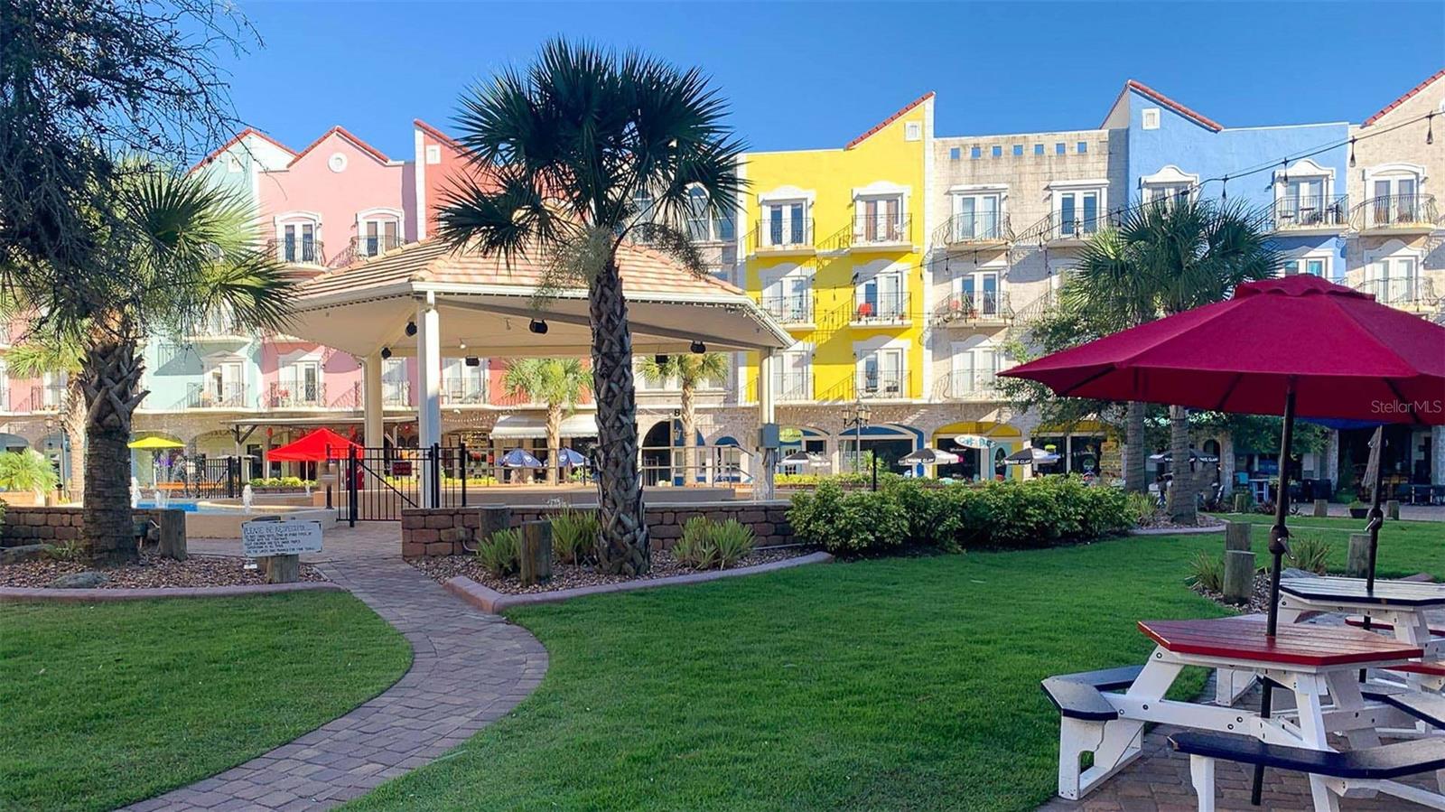 GRAND RESERVE AND GOLF CLUB - Residential