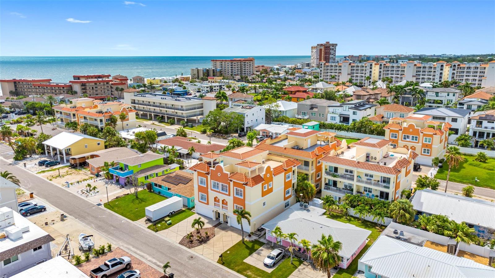 GAY SHORES - Residential