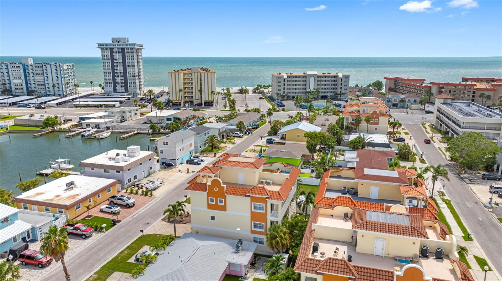 GAY SHORES - Residential