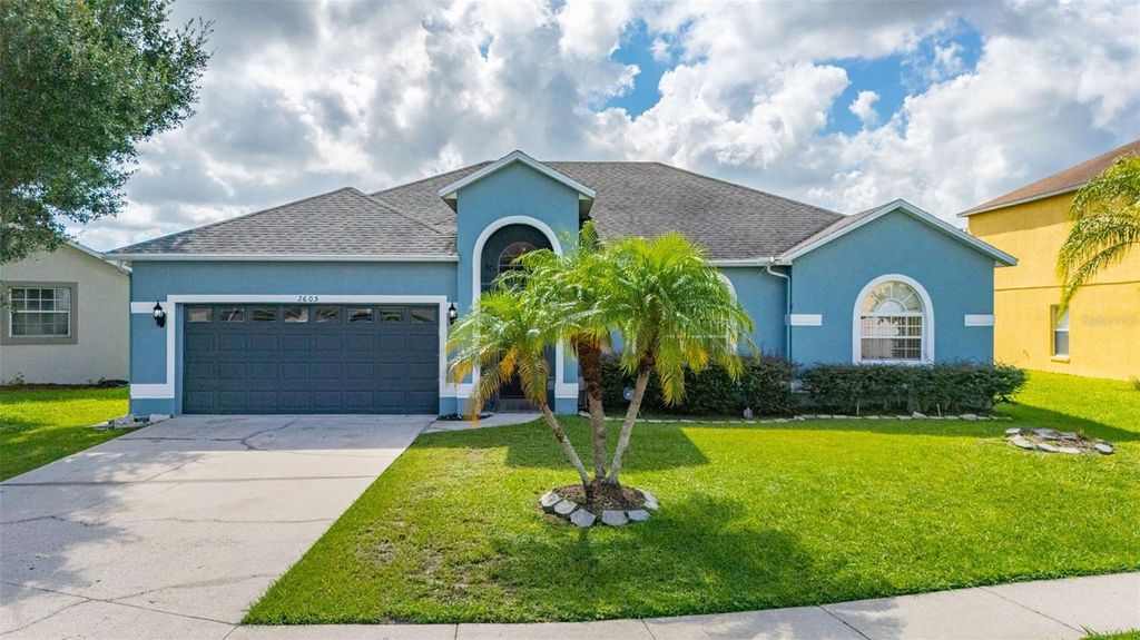 Photo of 2605 Fern Cove Way, Kissimmee, FL 34758 (MLS # S5132549)