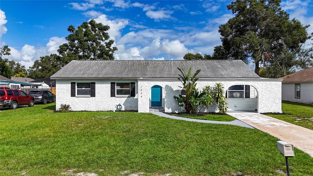 Photo of 1034 Falcon Street, Deltona, FL 32725 (MLS # S5136359)