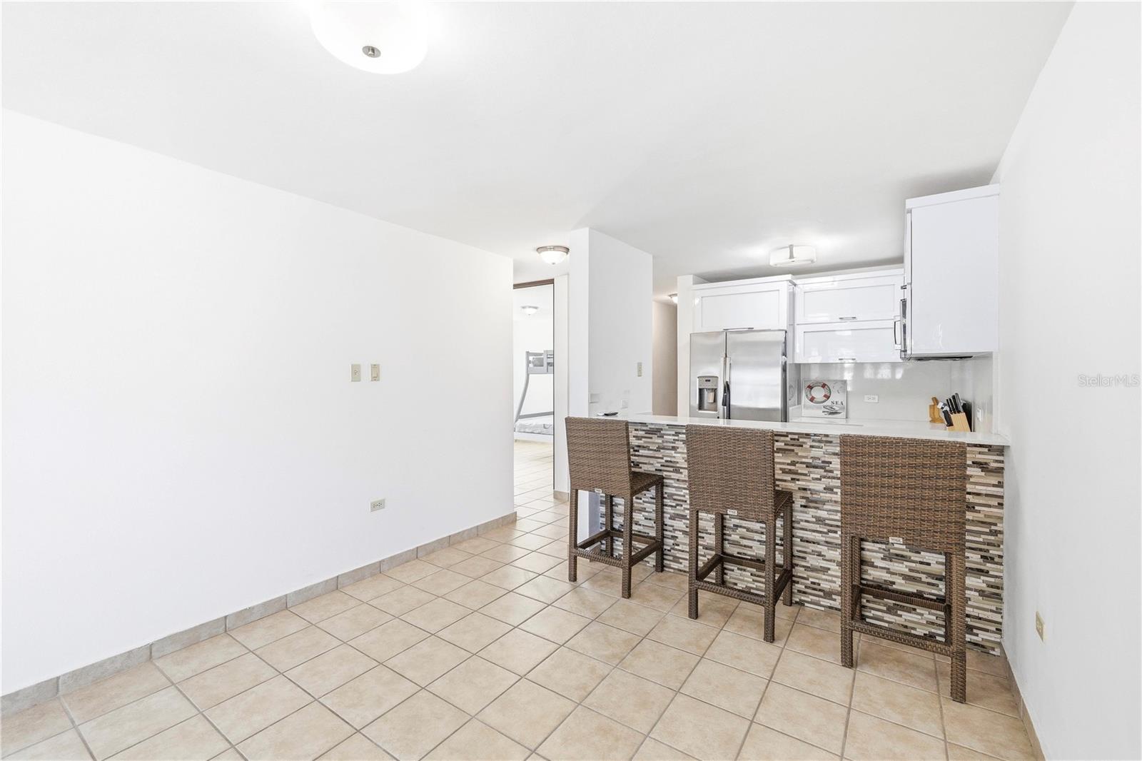HAUDIMAR BEACH APARTMENTS - Residential