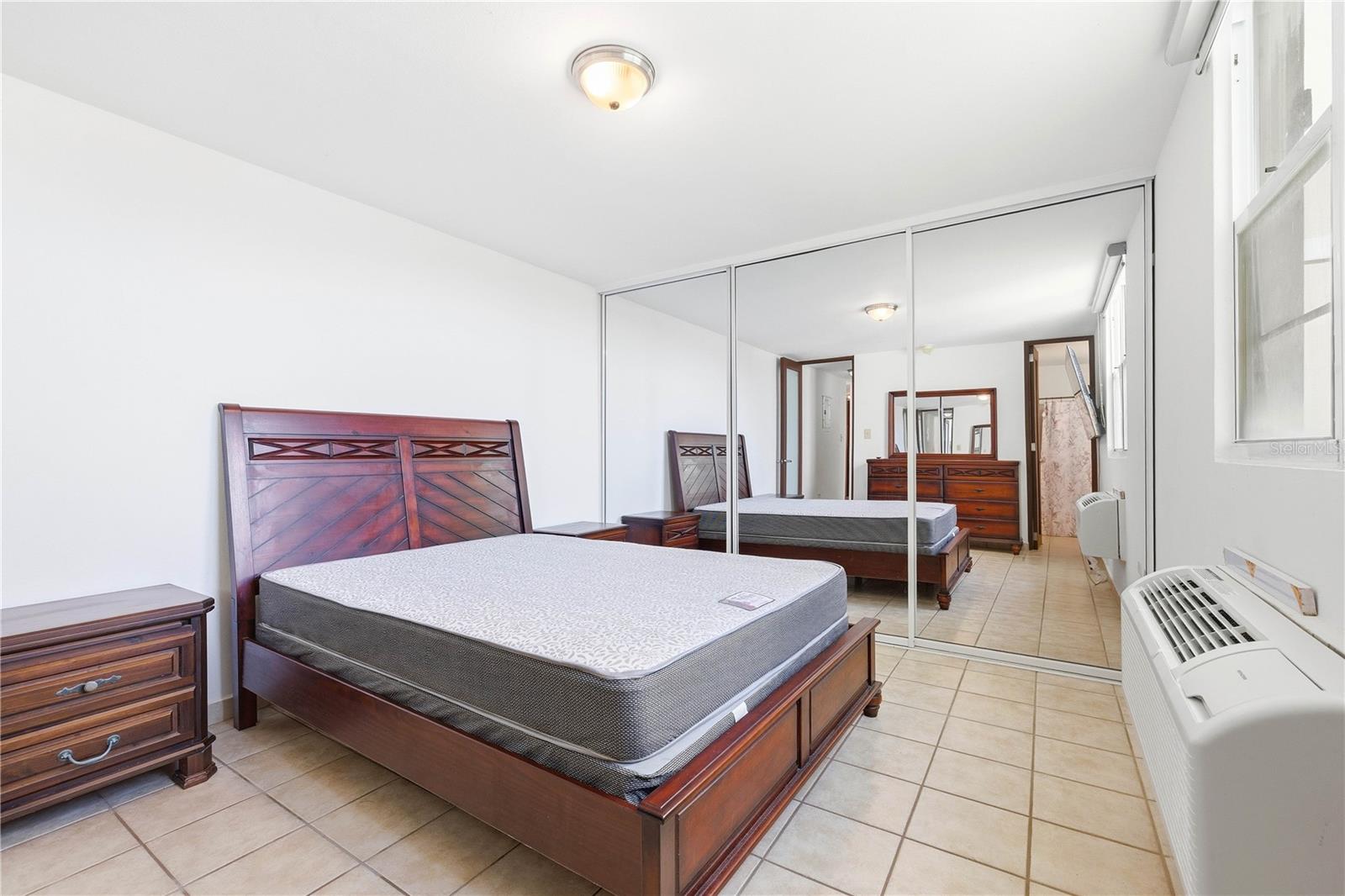 HAUDIMAR BEACH APARTMENTS - Residential