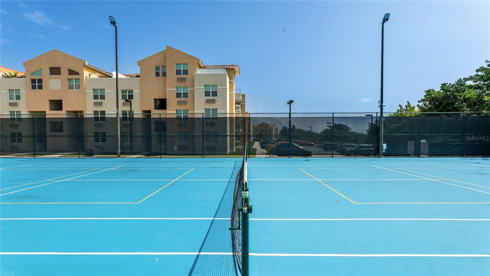HAUDIMAR BEACH APARTMENTS - Residential