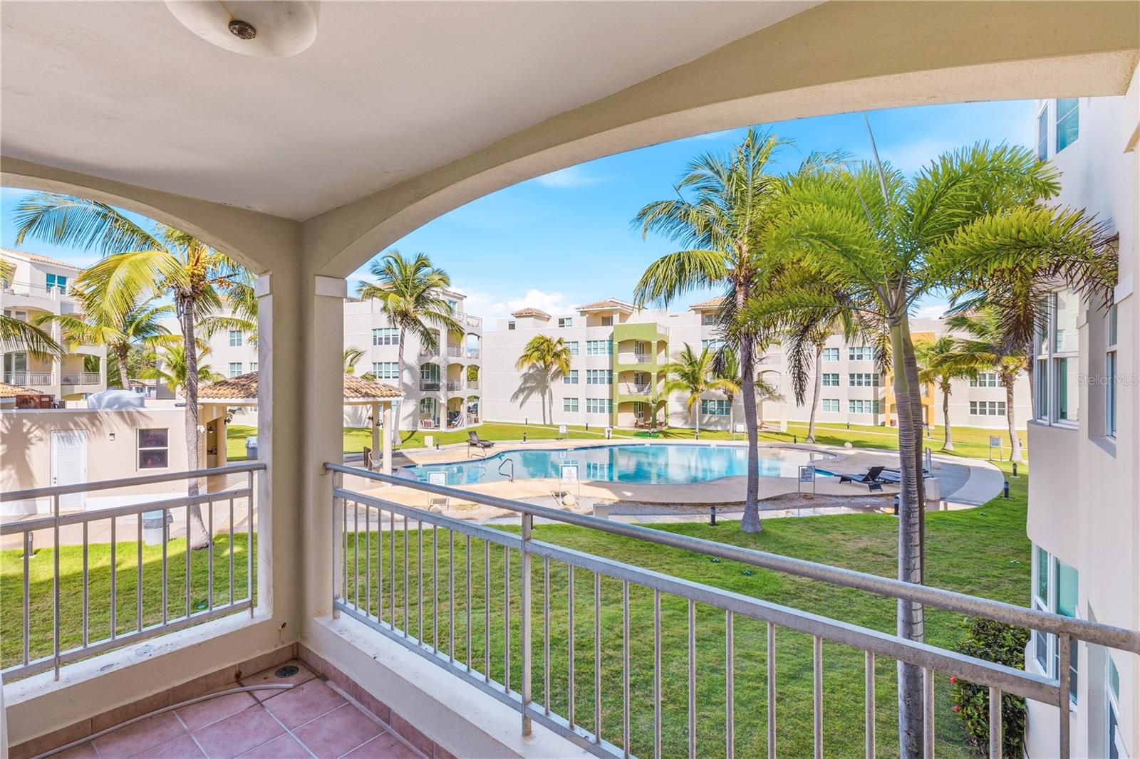 H202 HAUDIMAR CONDOMINIUM H202