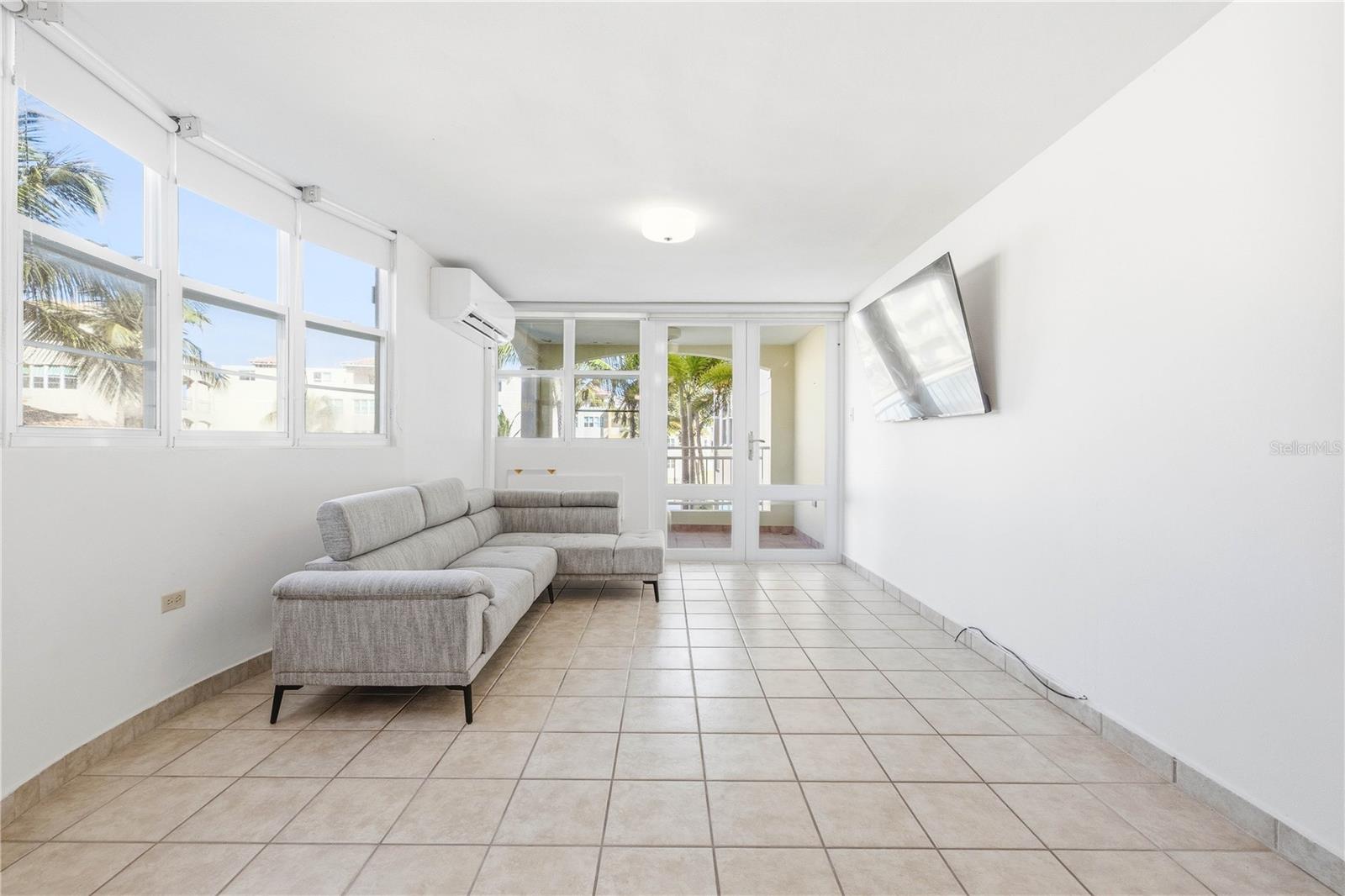 HAUDIMAR BEACH APARTMENTS - Residential