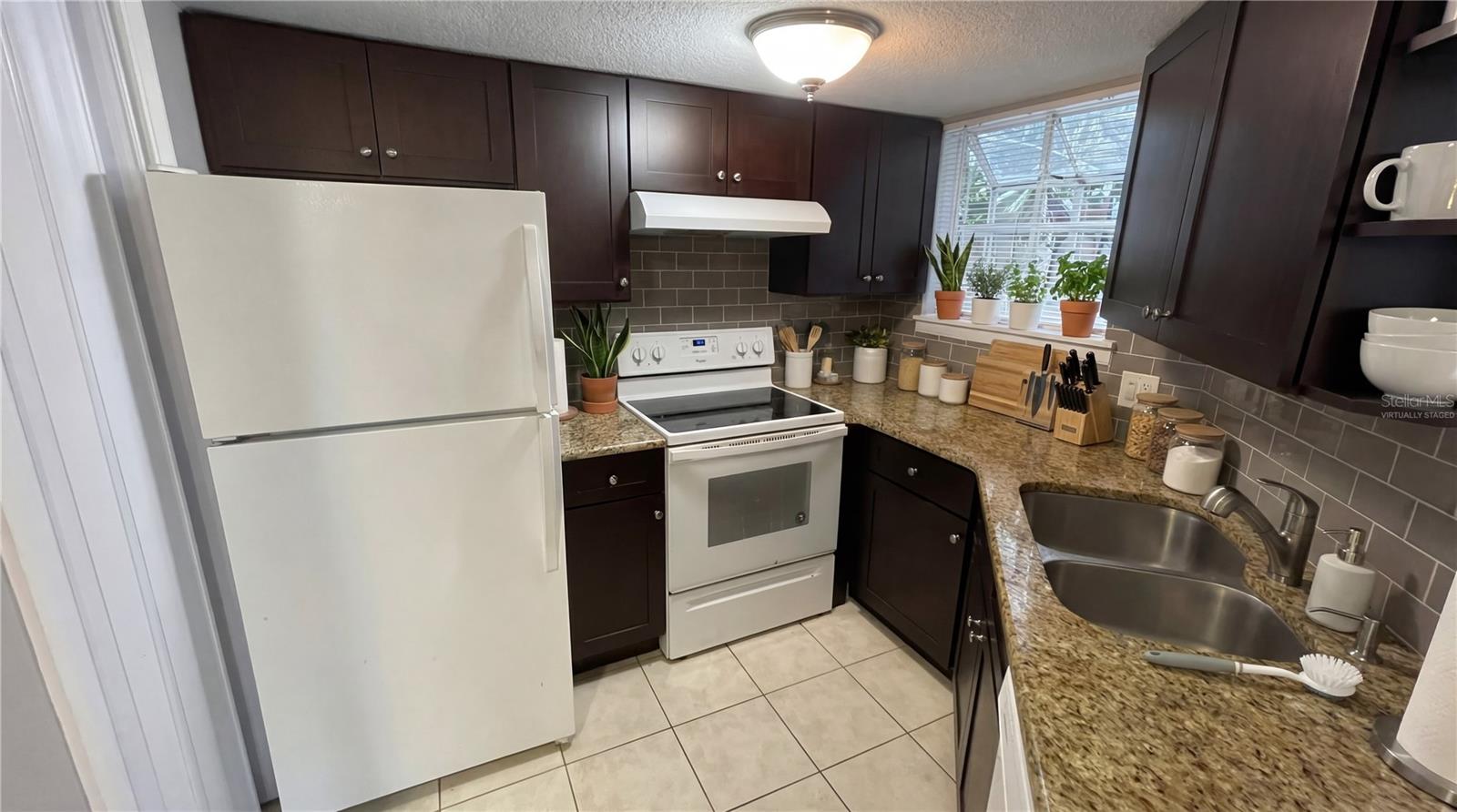 PLAZA/MILLENIUM - Residential