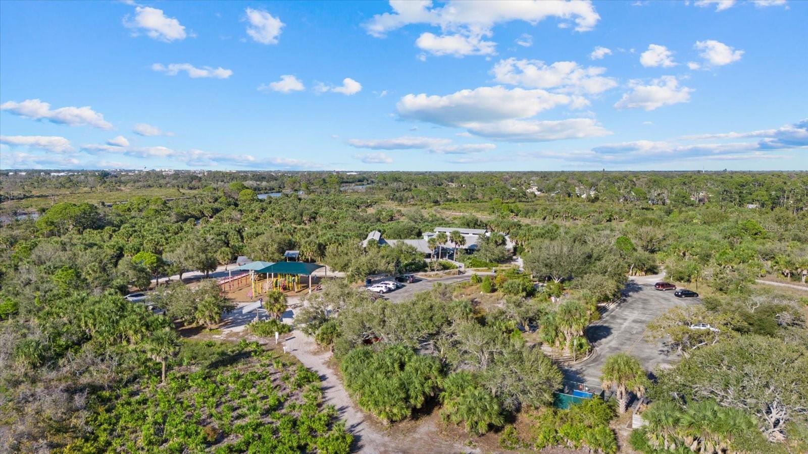 SOUTH VENICE - Residential