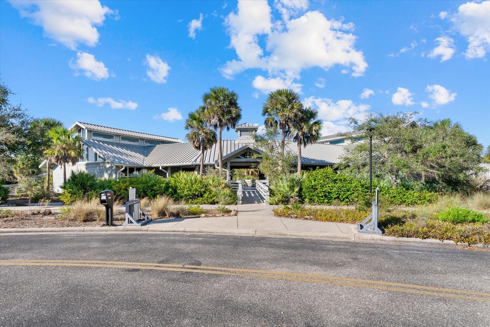 SOUTH VENICE - Residential