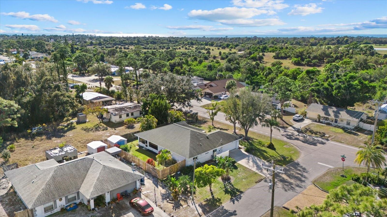 SOUTH VENICE - Residential