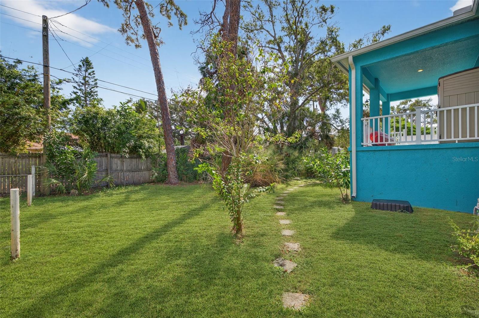 WATERVIEW PARK SEC 1 - Residential Lease