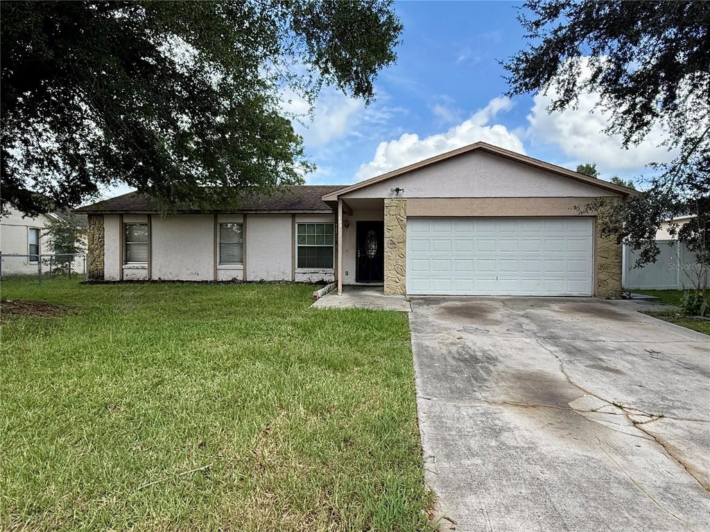 Photo of 303 Cortez Court, Kissimmee, FL 34758 (MLS # S5157961)