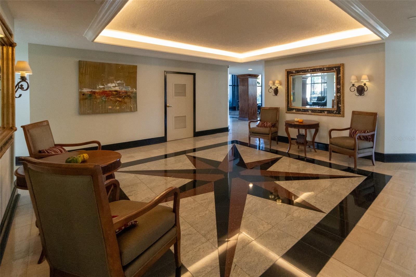 PARK LAKE TOWERS - Residential