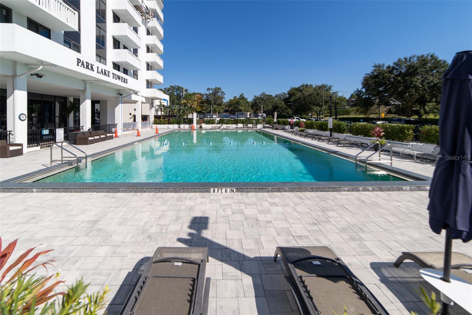 PARK LAKE TOWERS - Residential