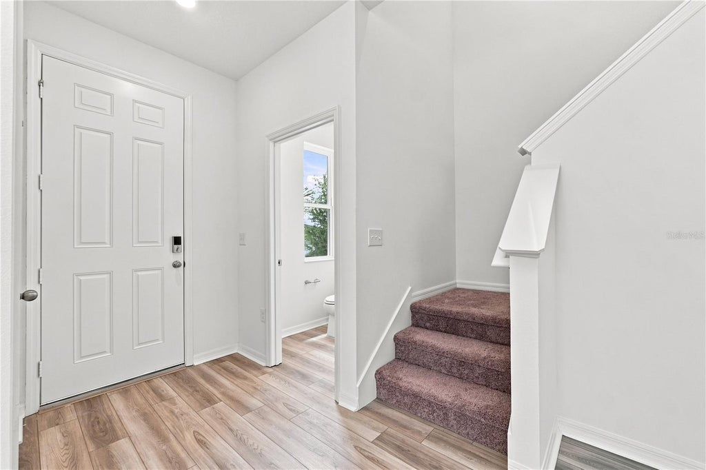 Photo of 9588 Westside Hills Drive, Davenport, FL 33896 (MLS # S5156113)