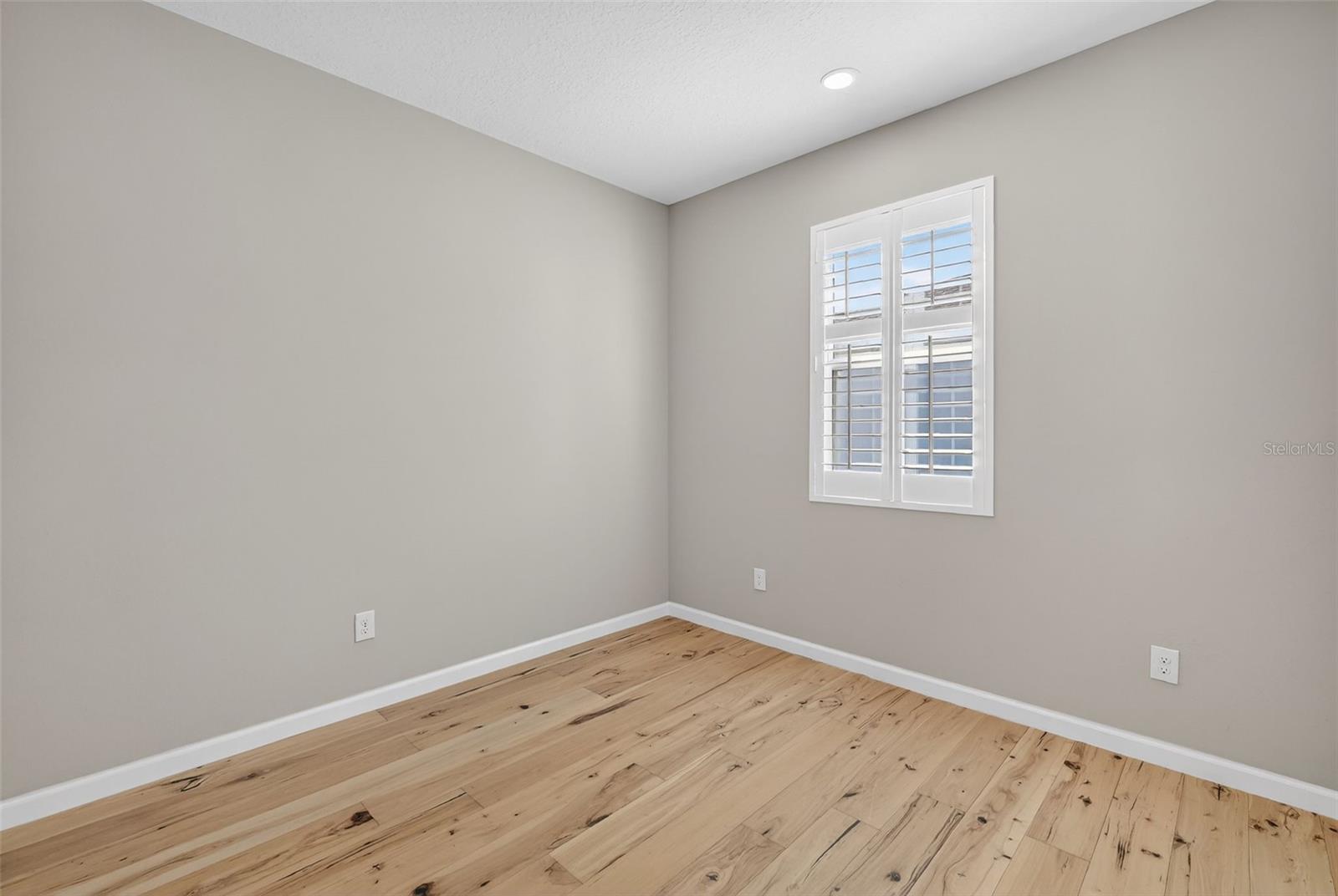 SEASONS AT LAKESIDE FOREST - Residential