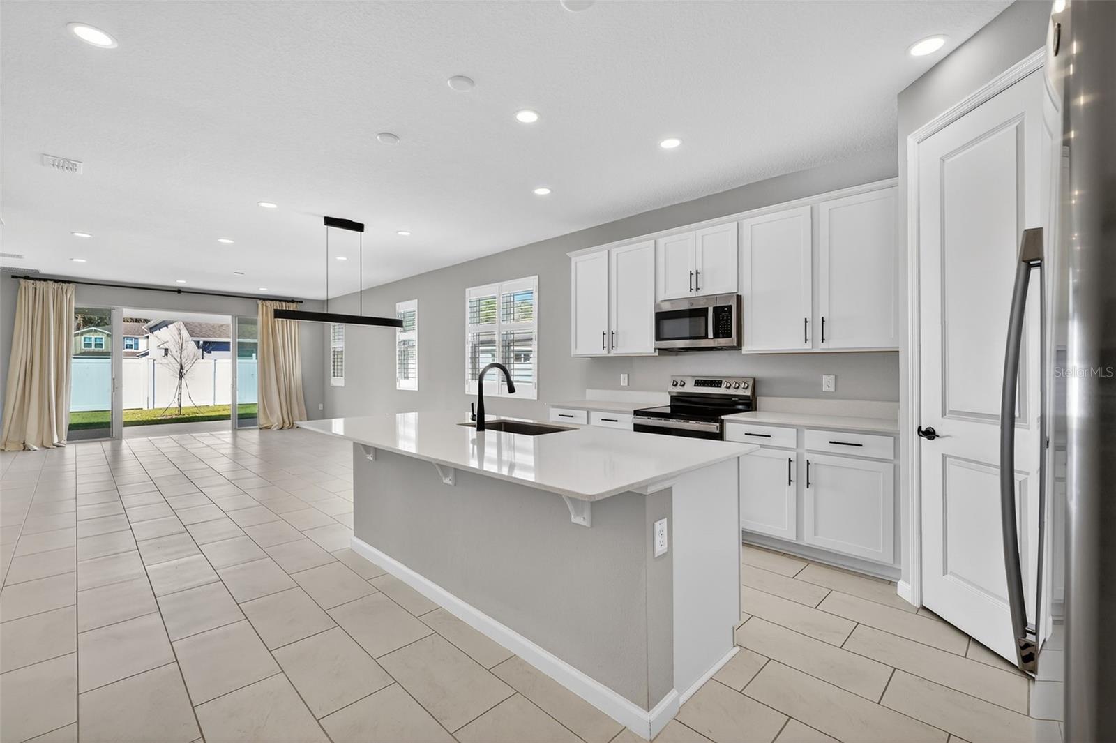 SEASONS AT LAKESIDE FOREST - Residential