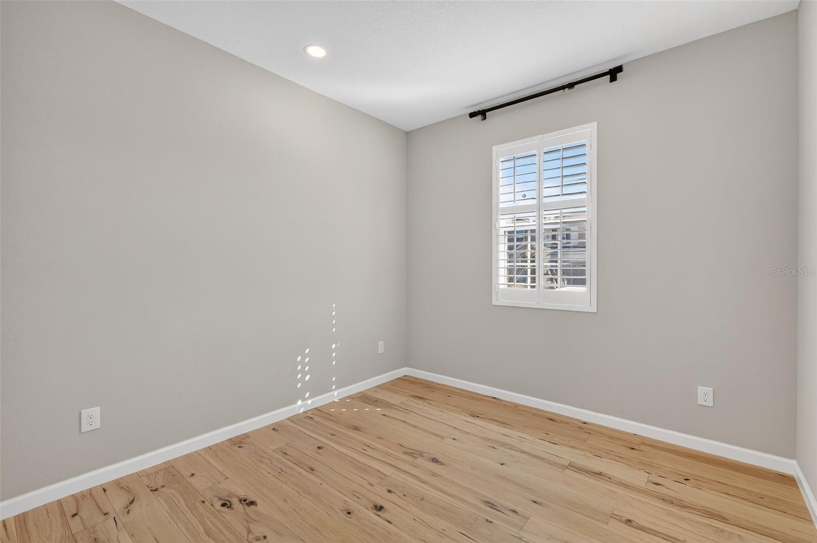 SEASONS AT LAKESIDE FOREST - Residential