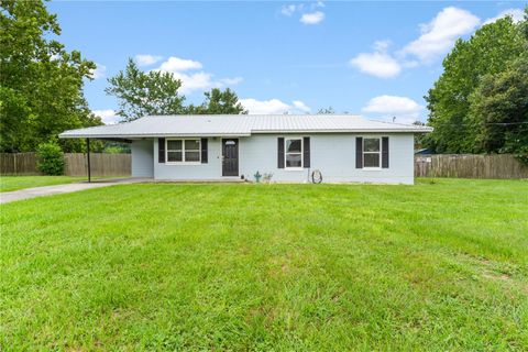Photo of 16490 NE 25th Lane, Williston, FL 32696 (MLS # OM703948)