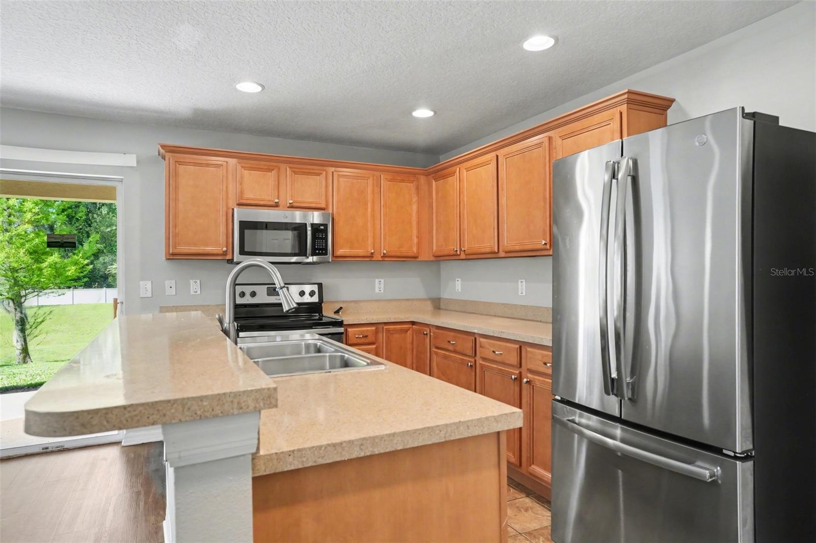 WEDGEWOOD TWNHMS - Residential