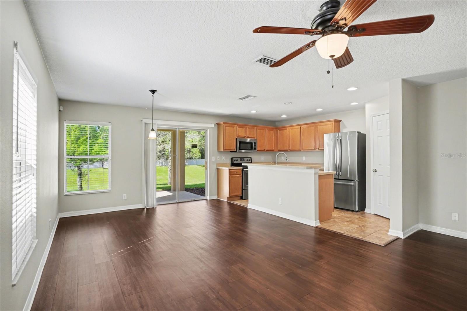 WEDGEWOOD TWNHMS - Residential