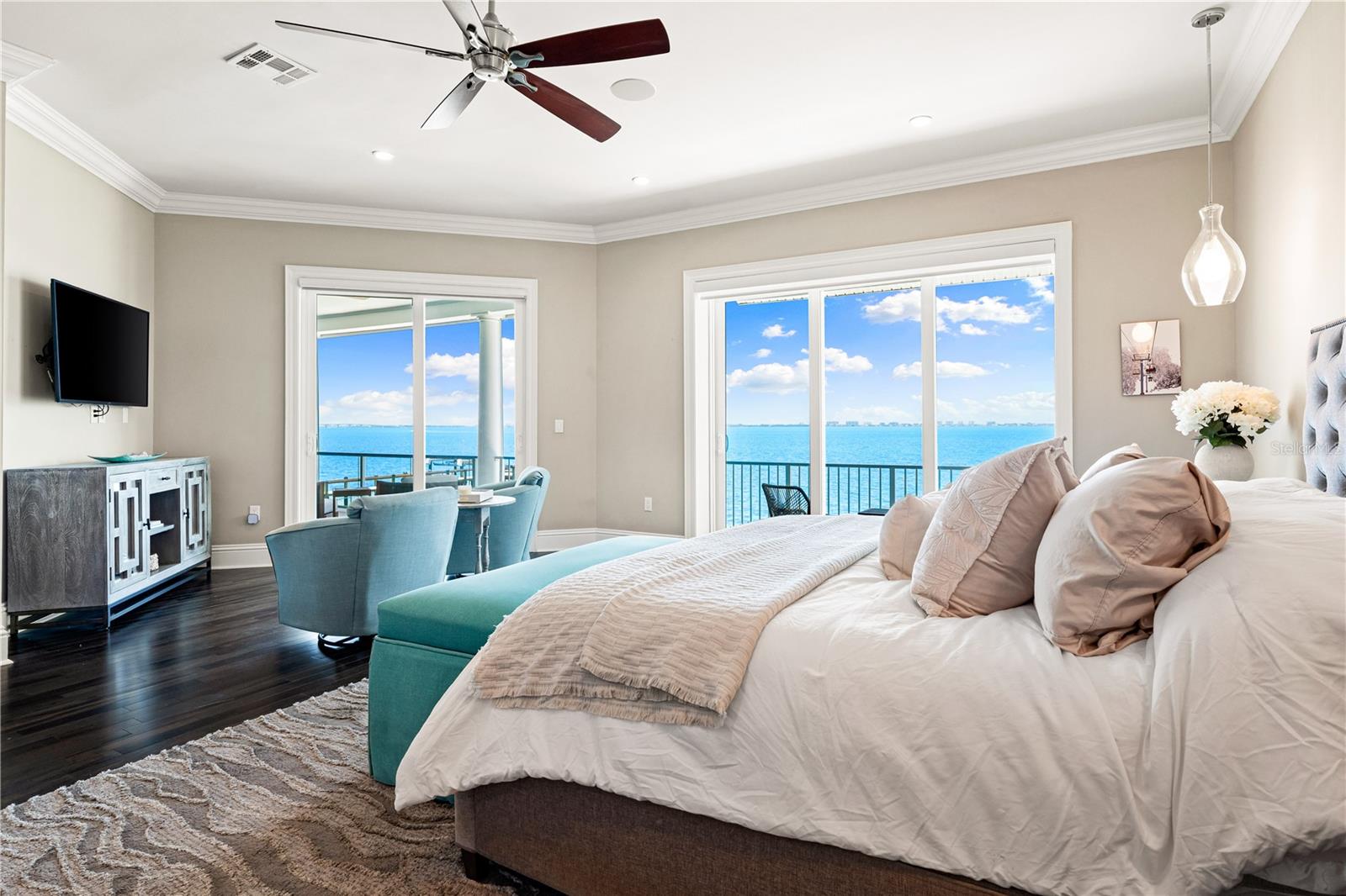 SAPPHIRE SHORES RESUB - Residential