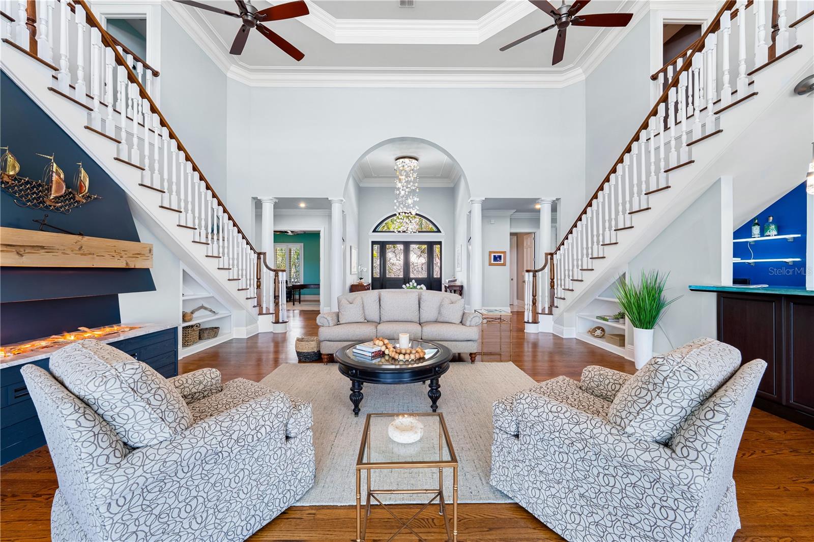 SAPPHIRE SHORES RESUB - Residential