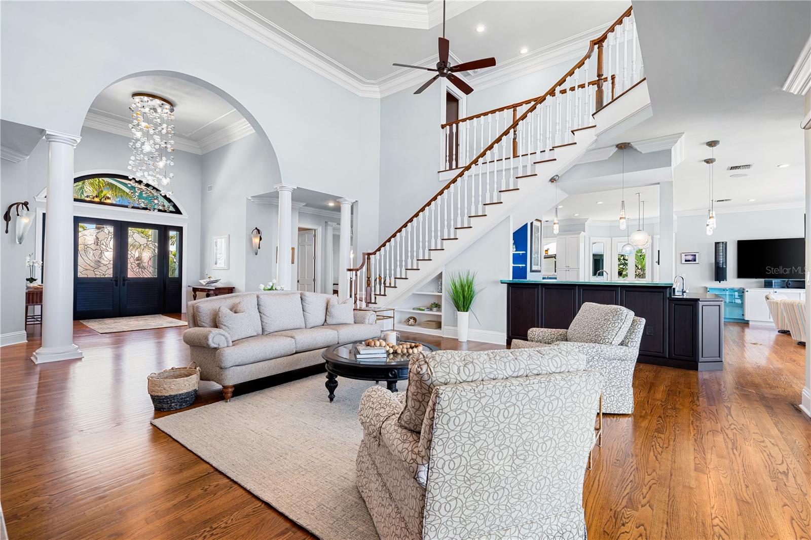 SAPPHIRE SHORES RESUB - Residential
