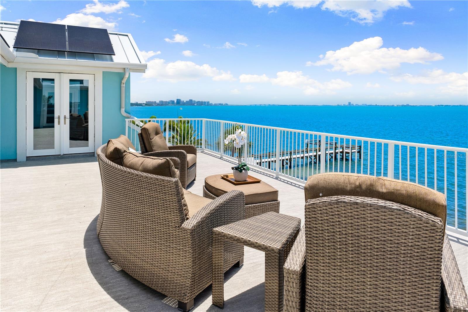 SAPPHIRE SHORES RESUB - Residential