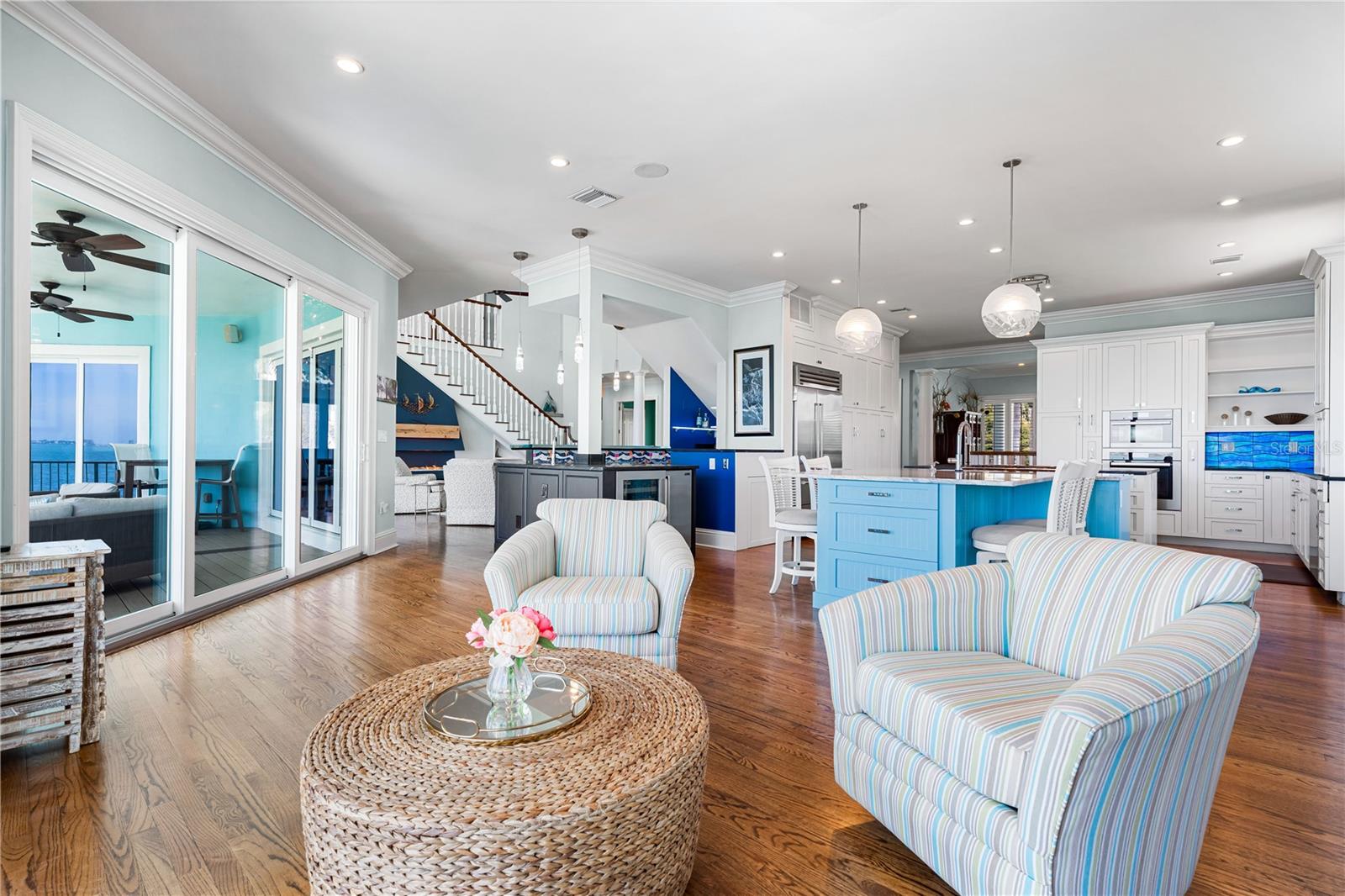 SAPPHIRE SHORES RESUB - Residential