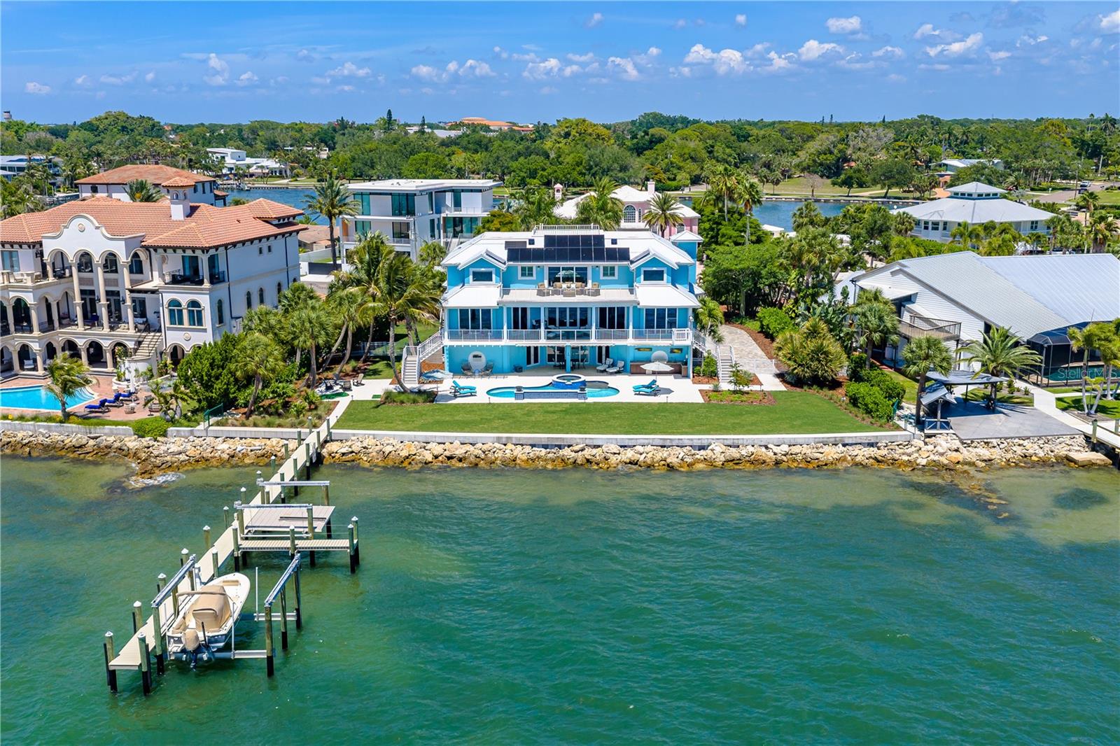 SAPPHIRE SHORES RESUB - Residential