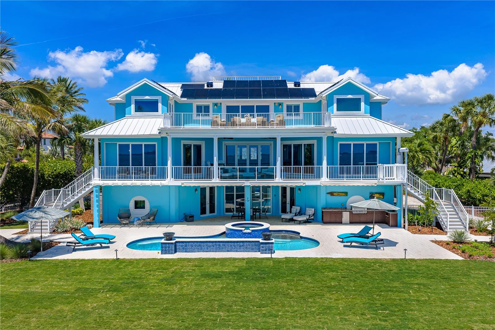 SAPPHIRE SHORES RESUB - Residential